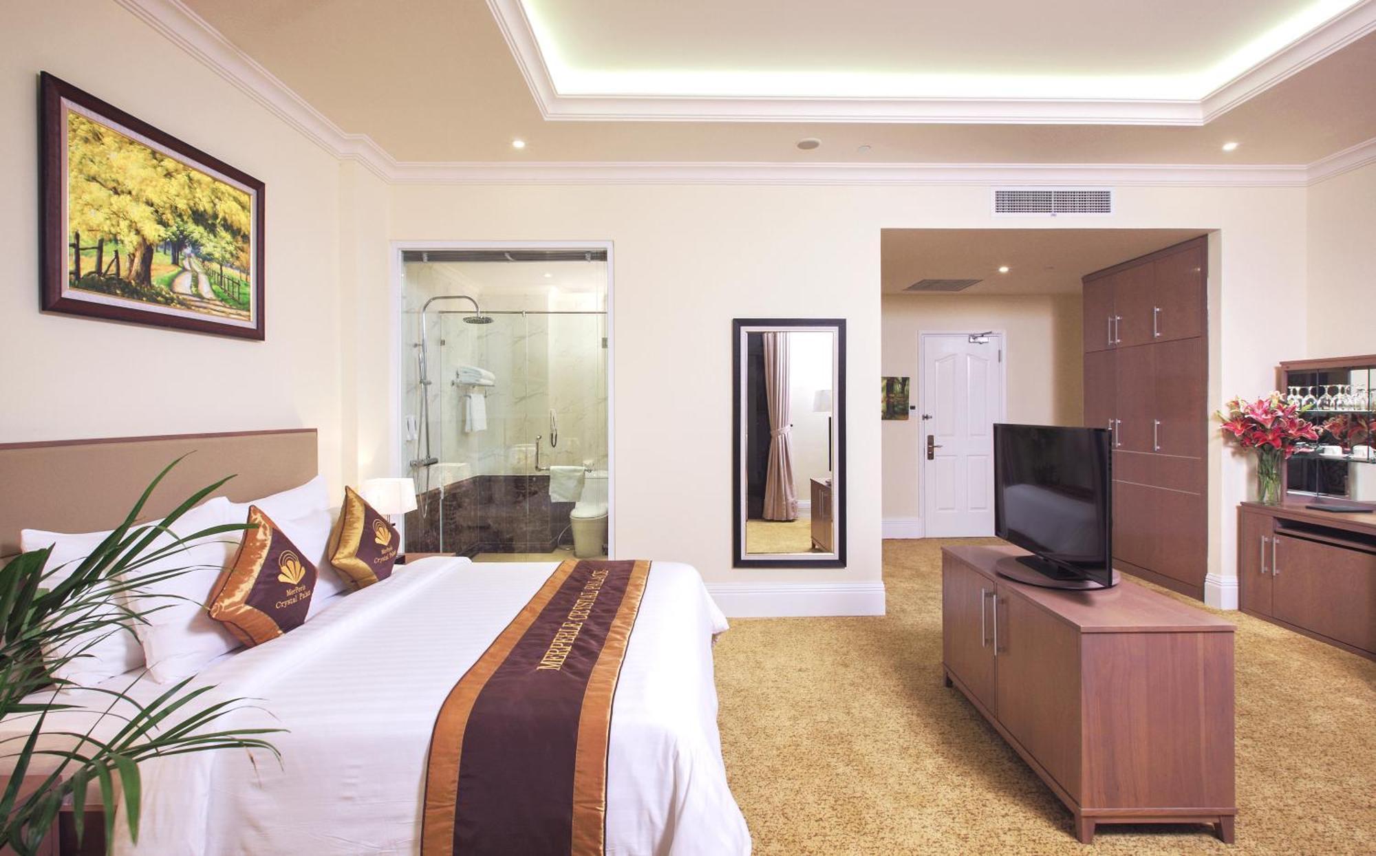 Merperle Crystal Palace Cidade de Ho Chi Minh Exterior foto