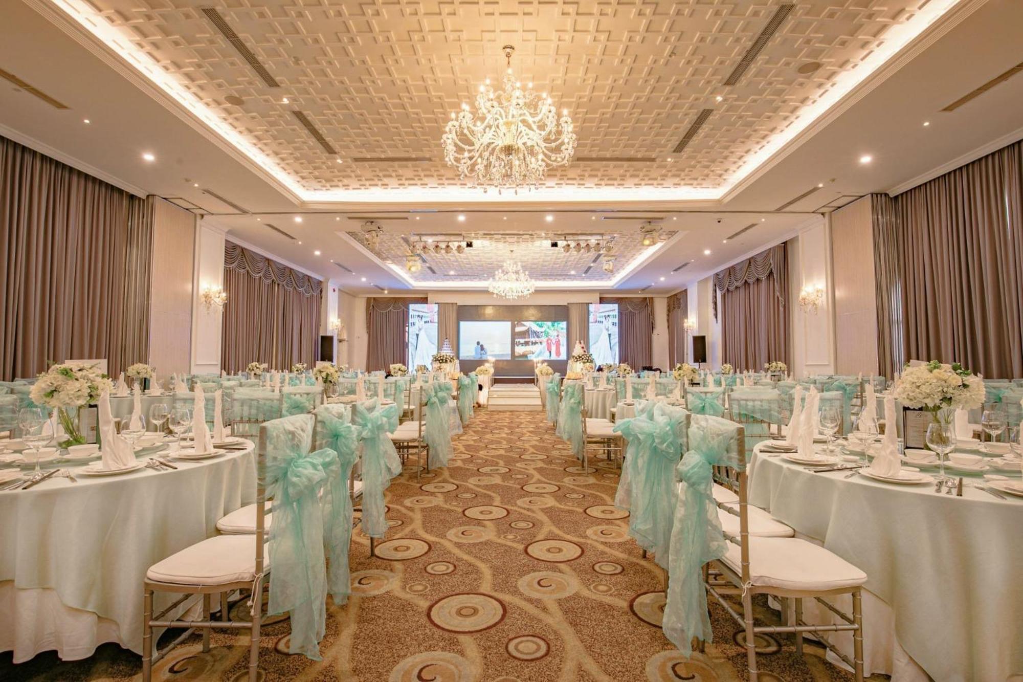 Merperle Crystal Palace Cidade de Ho Chi Minh Exterior foto